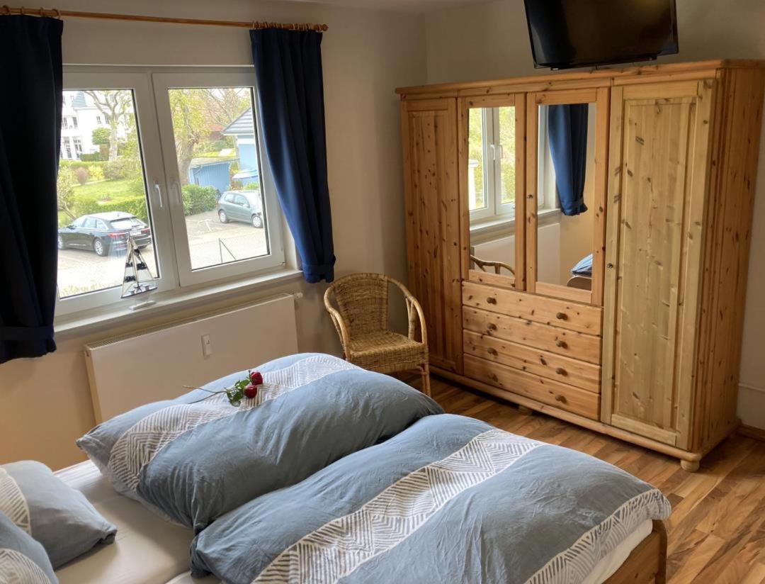 Wohnung 9 Meer-Ruhe Im Haus Stranddistel Komfortable Ferienwohnung Im 1 Og Fuer 4 Personen In زنغست المظهر الخارجي الصورة
