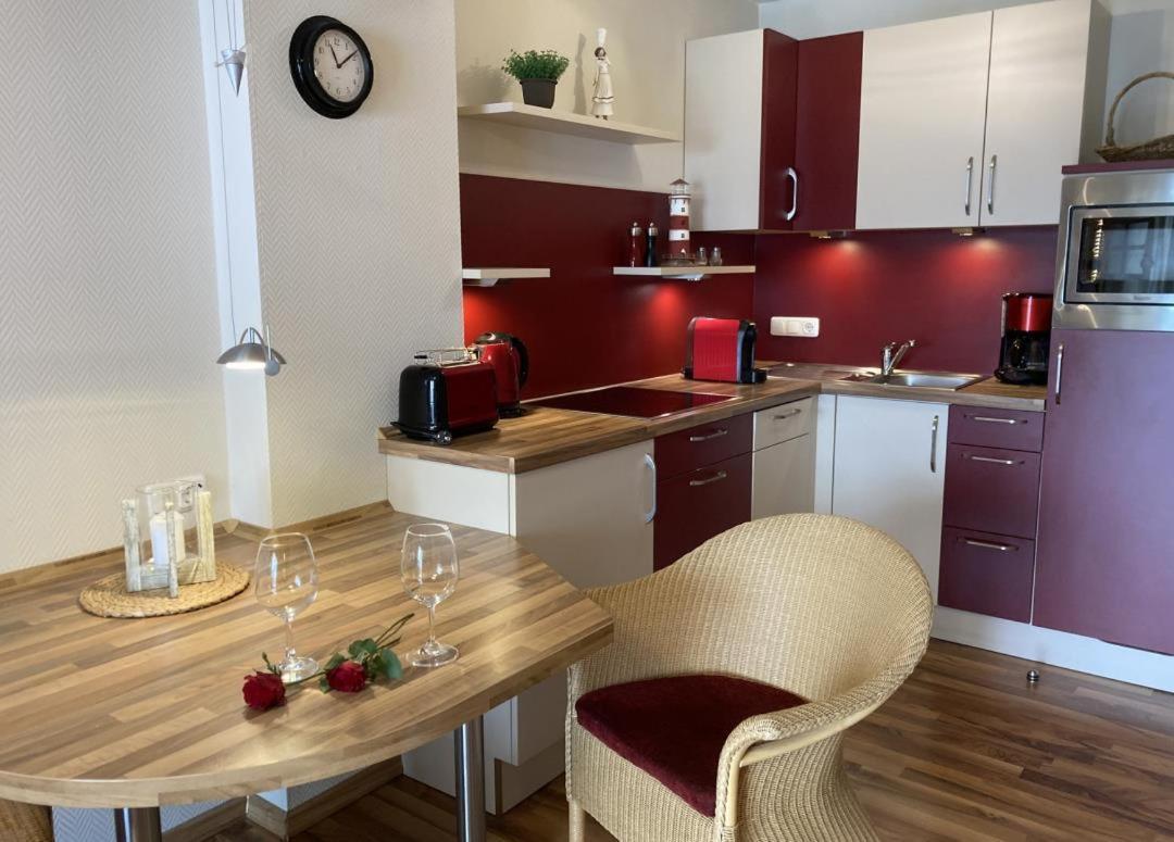 Wohnung 9 Meer-Ruhe Im Haus Stranddistel Komfortable Ferienwohnung Im 1 Og Fuer 4 Personen In زنغست المظهر الخارجي الصورة