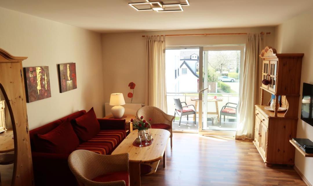 Wohnung 9 Meer-Ruhe Im Haus Stranddistel Komfortable Ferienwohnung Im 1 Og Fuer 4 Personen In زنغست المظهر الخارجي الصورة